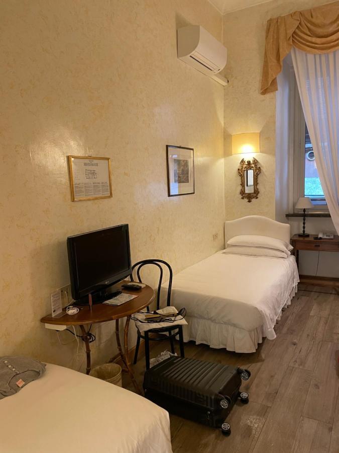 Hotel Fontana Roma Ngoại thất bức ảnh